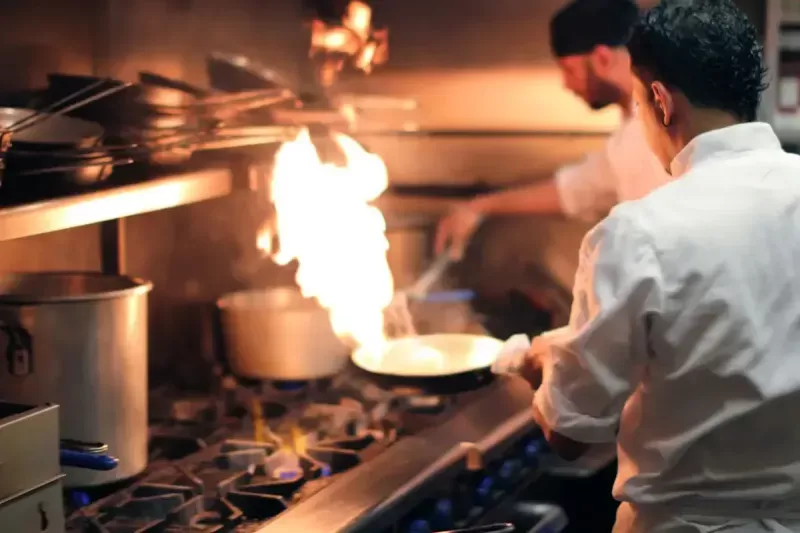 Chefs bolivianos con la mejor del mundo